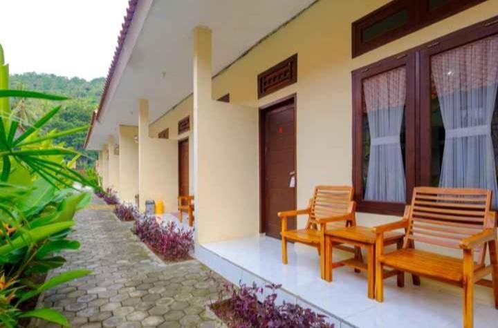 Tiffany Garden Apartment Mangsit Exterior photo